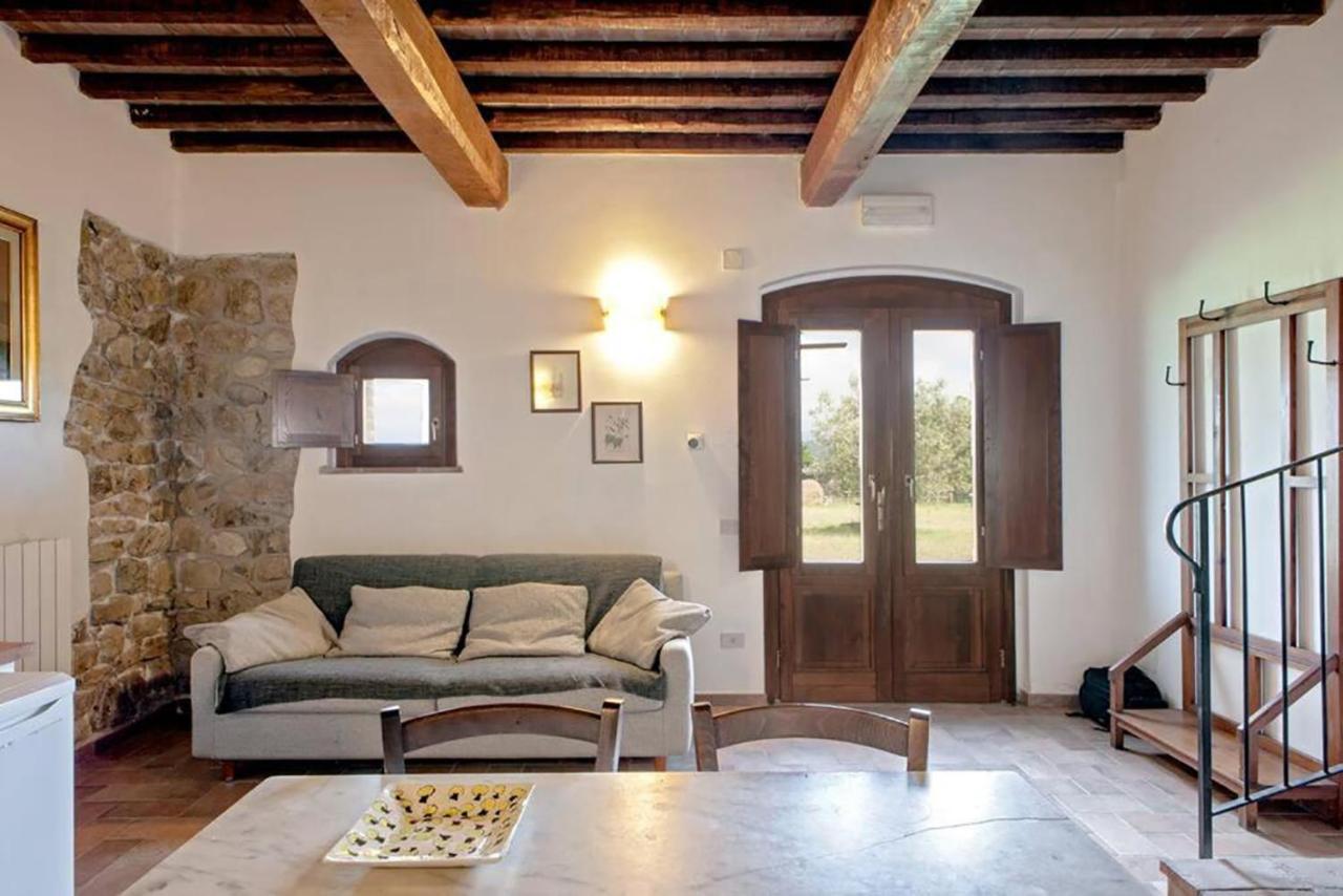 Agriturismo Fattoria Di Statiano ポマランチェ エクステリア 写真