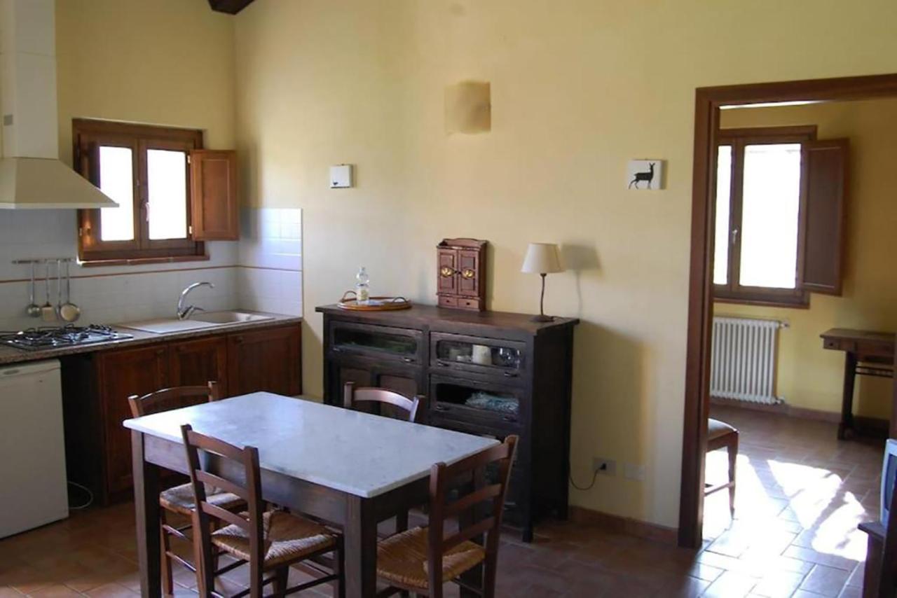 Agriturismo Fattoria Di Statiano ポマランチェ エクステリア 写真