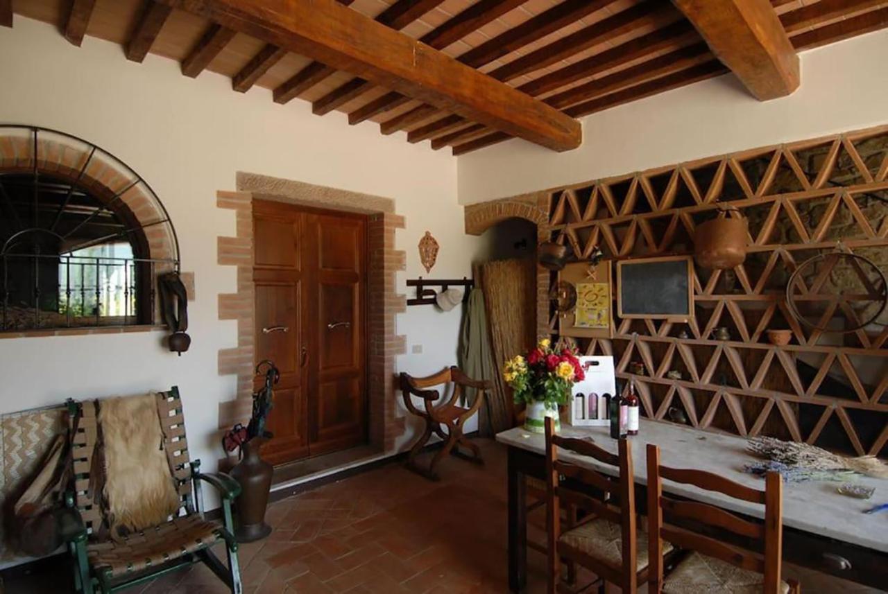 Agriturismo Fattoria Di Statiano ポマランチェ エクステリア 写真