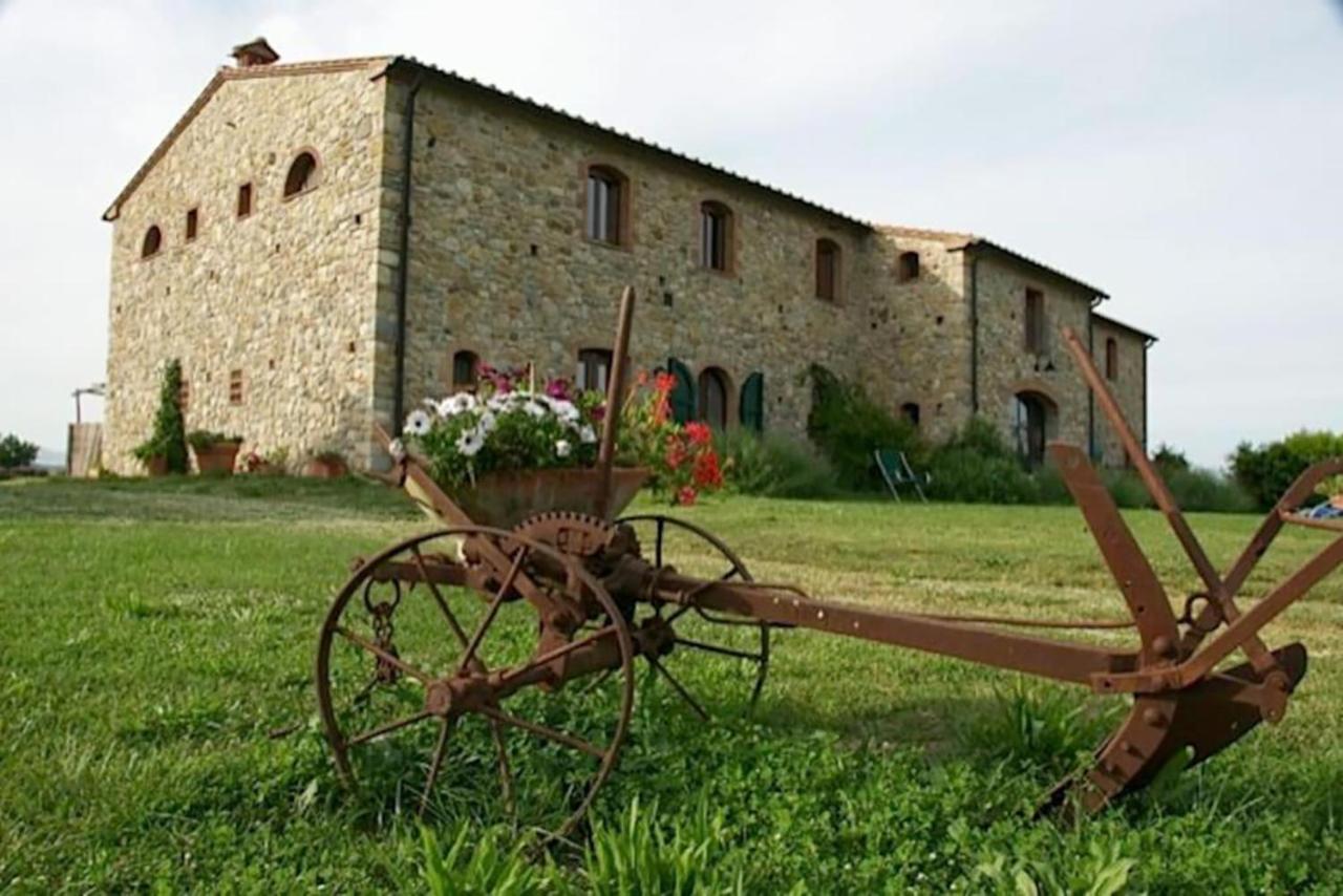 Agriturismo Fattoria Di Statiano ポマランチェ エクステリア 写真