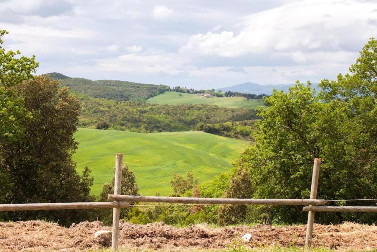 Agriturismo Fattoria Di Statiano ポマランチェ エクステリア 写真
